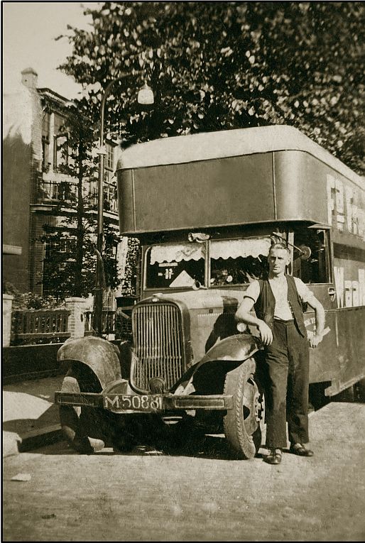 Eerste verhuiswagen FA Frederiks (1934)