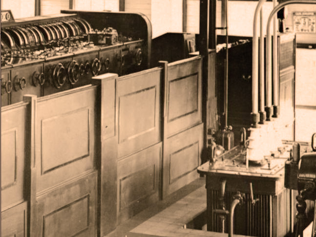 Transformator bij machinezender Malabar 1927