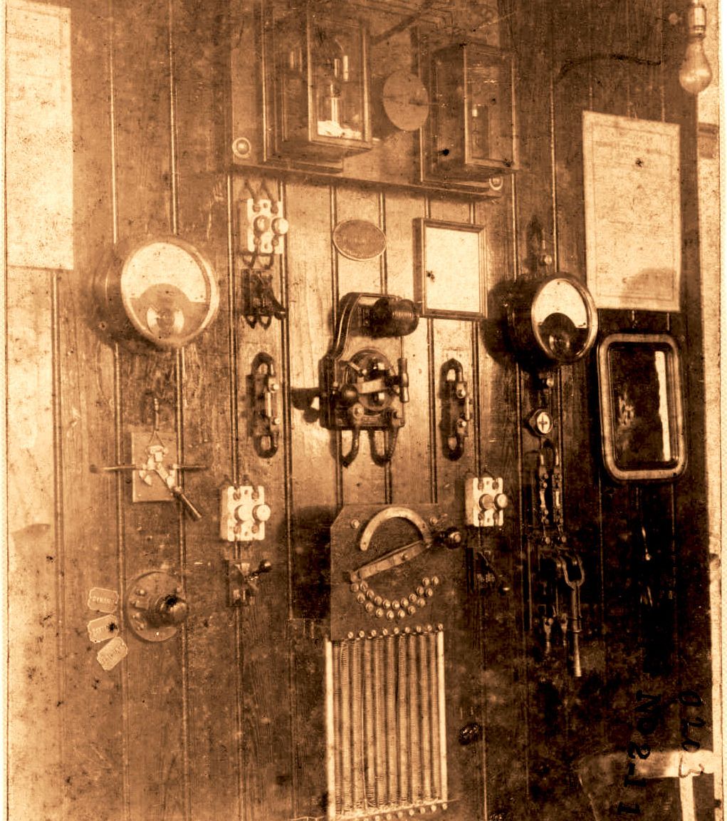 Elektrische installatie voor een villa in Slikkerveer (1880-1890)