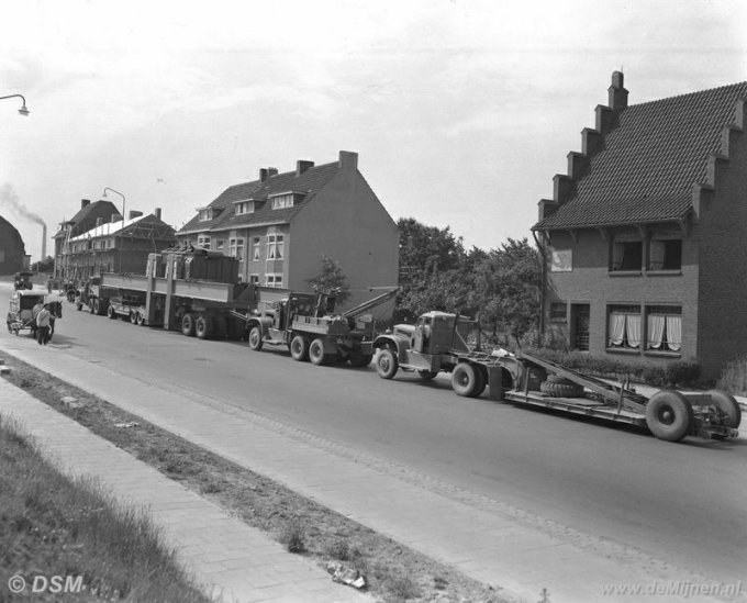 De Mijnen: Transport van transformatoren van Station Geleen naar de Oranje Nassau Mijn 1 in Heerlen