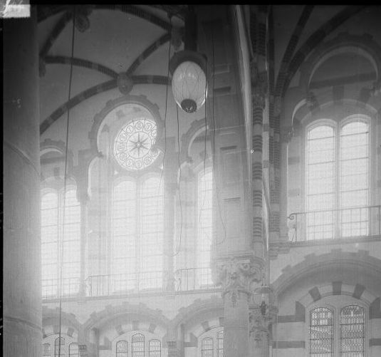 1886_stationshalnijmegen_booglamp